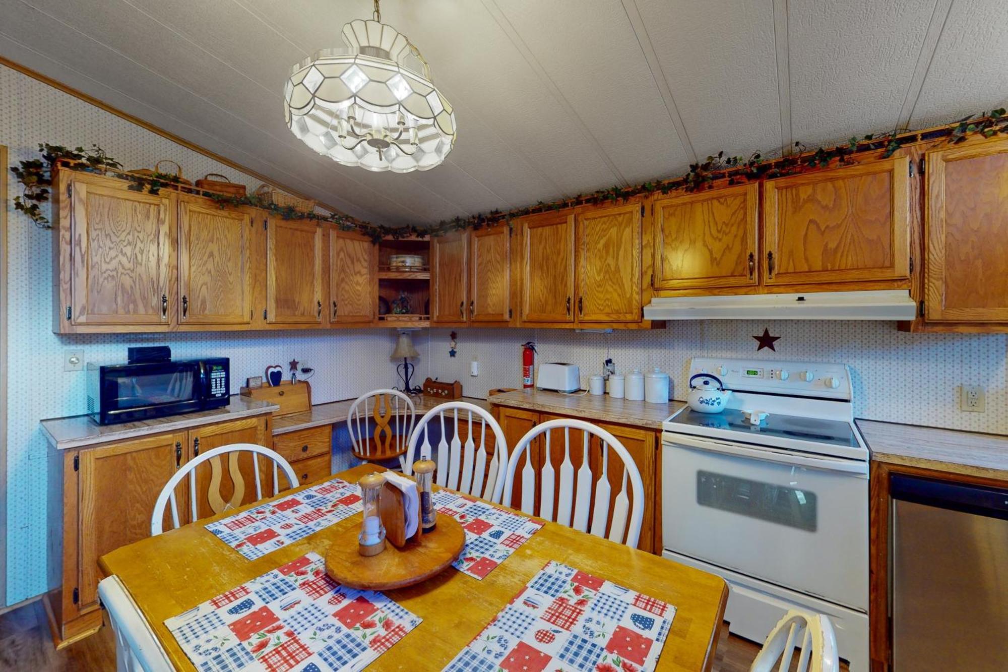 Life's A Bear Holiday home McHenry